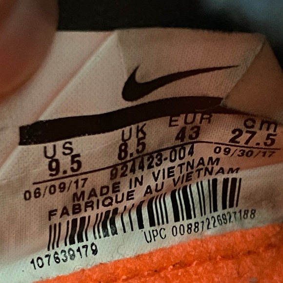 Mens Nike Metcon Shoes - Picture 4 of 4